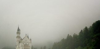 Замок Нойшванштайн