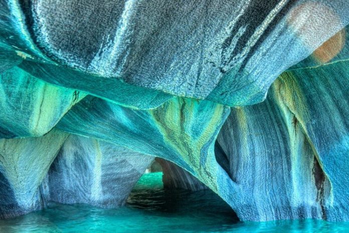 Мраморные пещеры, Чили